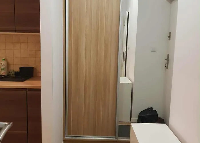 Metro Raclawicka Appartement